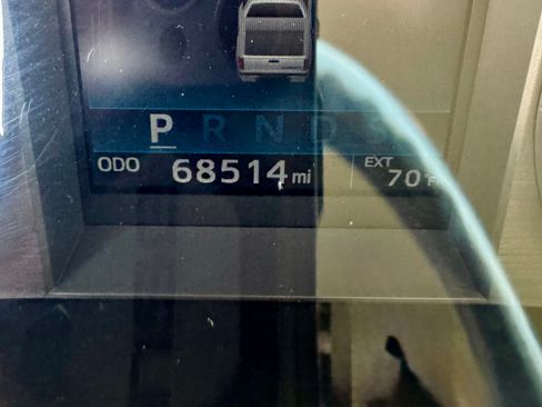 Used 2017 Toyota Tundra SR5 w/ TRD Off Road Package AWD/4WD image 16