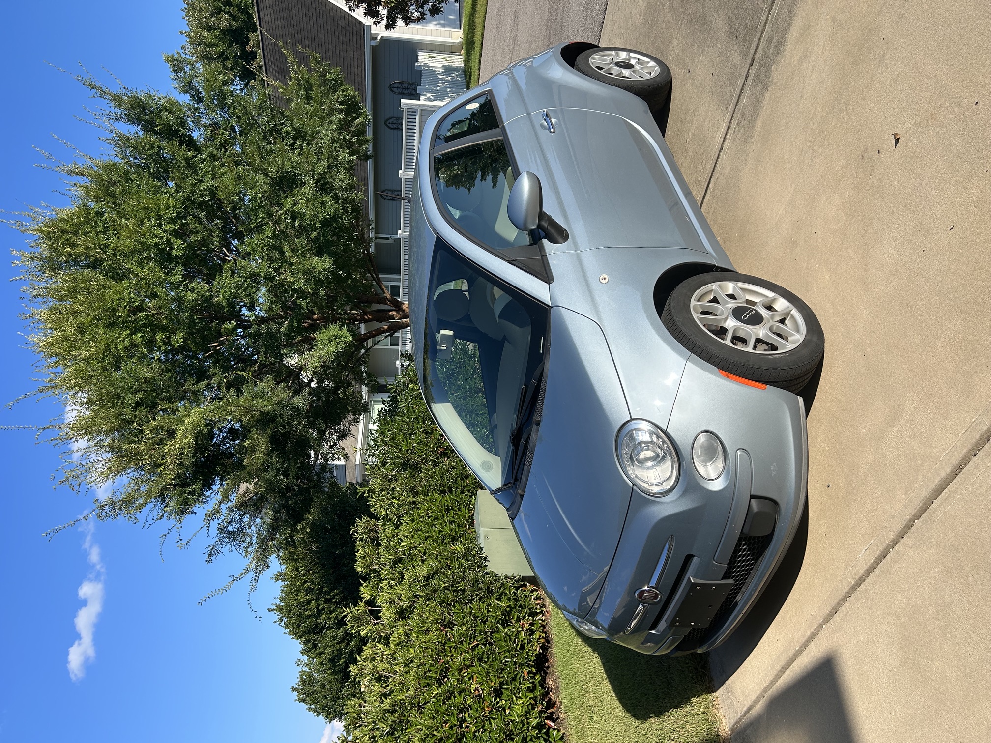 Used 2013 FIAT 500 Pop FWD image 2