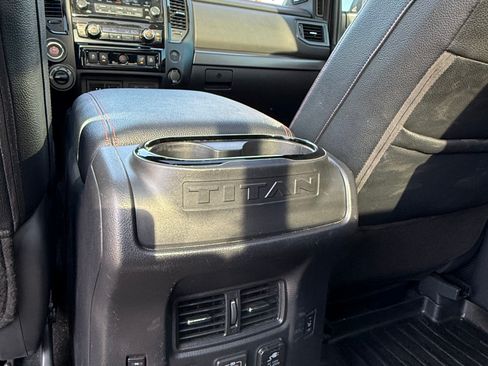 Used 2021 Nissan Titan PRO-4X w/ Pro-4x Convenience Package AWD/4WD image 27