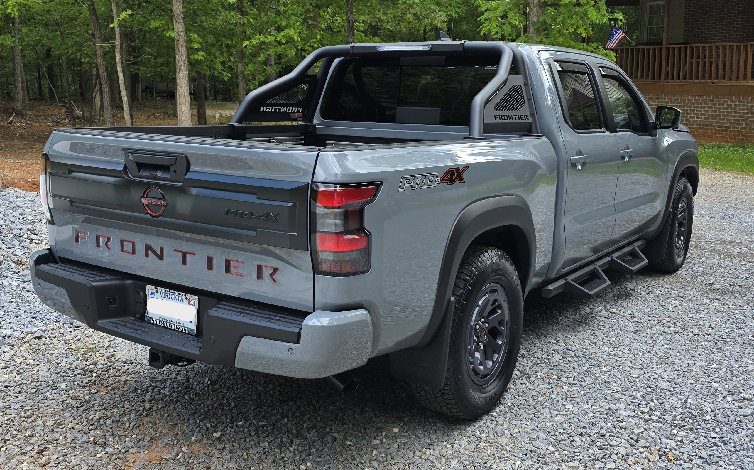 Used 2025 Nissan Frontier PRO-4X w/ Pro Premium Package AWD/4WD image 4