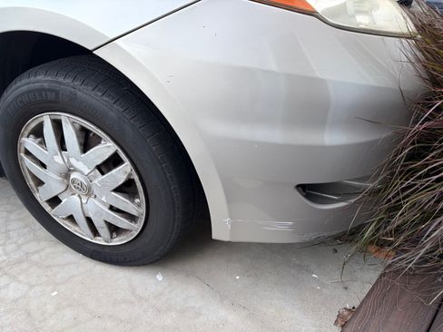 Used 2009 Toyota Sienna LE image 18