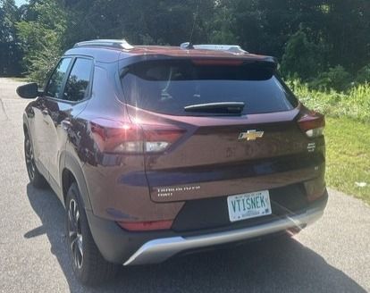 Used 2022 Chevrolet TrailBlazer LT w/ Sun and Liftgate Package AWD/4WD image 5