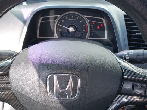 Used 2010 Honda Civic LX image 12