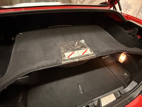 Used 2010 Ferrari California image 20