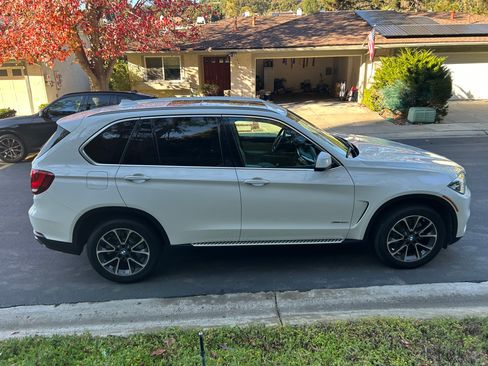 Used 2015 BMW X5 xDrive50i image 8