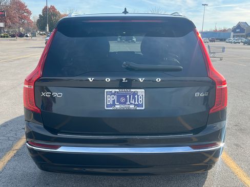 Used 2023 Volvo XC90 B6 Plus w/ Protection Package Premier image 5
