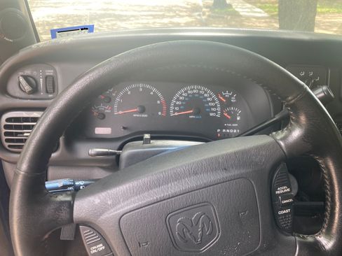 Used 2001 Dodge Ram 1500 Truck 4x4 Regular Cab image 9