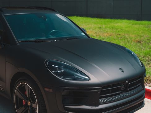 Used 2024 Porsche Macan S AWD/4WD image 15