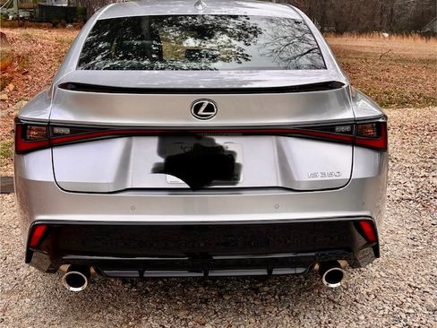 Used 2022 Lexus IS 350 F Sport image 4
