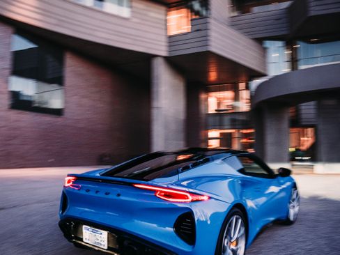 Used 2024 Lotus Emira First Edition image 10