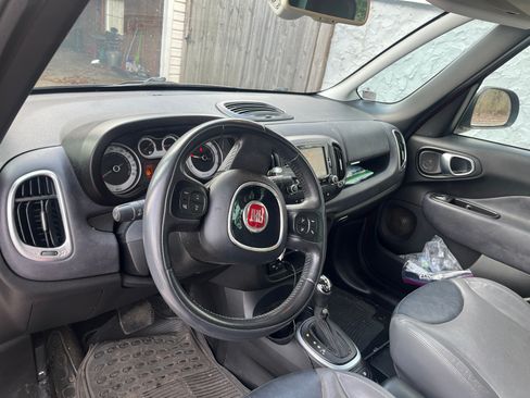 Used 2014 FIAT 500L Lounge image 9