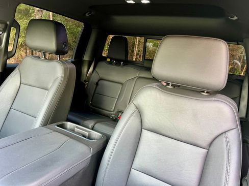 Used 2025 Chevrolet Silverado 1500 LT w/ Texas Edition Plus RWD image 13