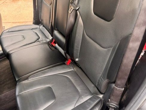 Used 2015 Ford Edge Titanium w/ Equipment Group 302A AWD/4WD image 14