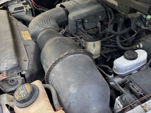 Used 2000 Ford F150 Long Bed 4D image 11