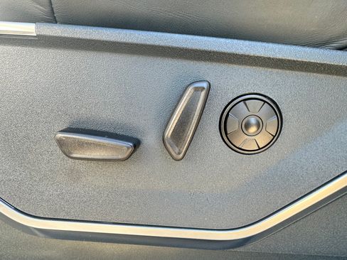 Used 2024 Ford F350 Limited image 22