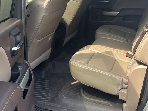 Used 2017 Chevrolet Silverado 1500 LTZ Z71 w/ LTZ Plus Package image 8