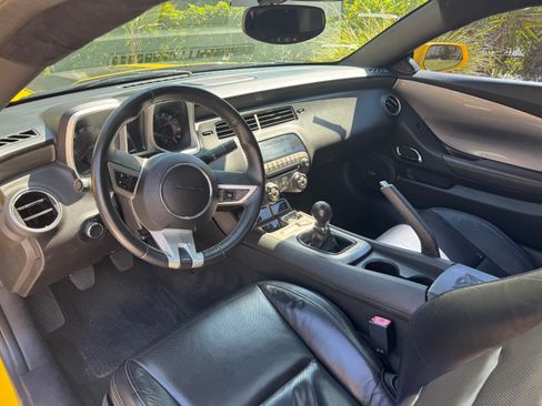 Used 2010 Chevrolet Camaro SS w/ RS Package image 6