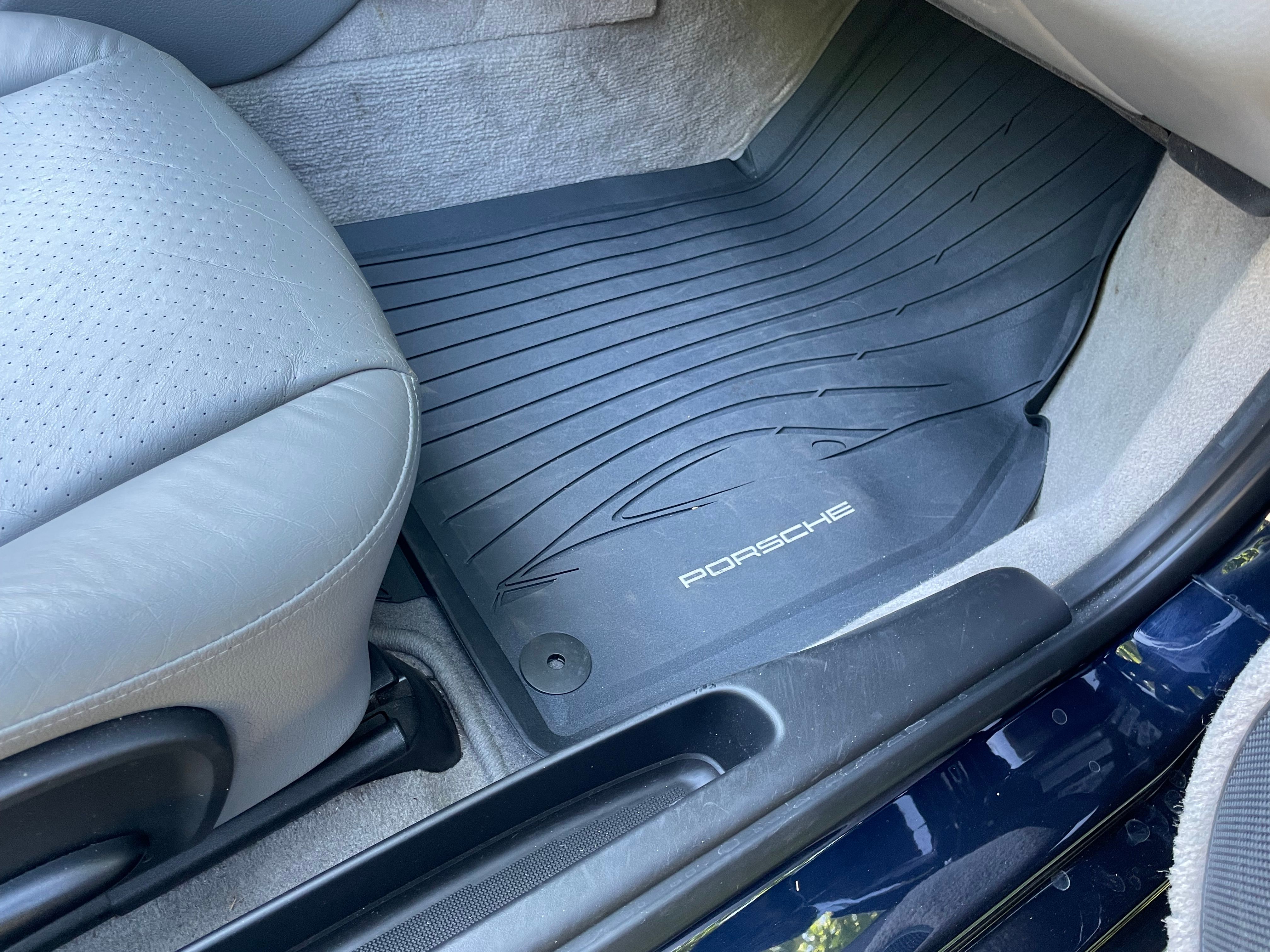 Used 2003 Porsche Boxster RWD image 14