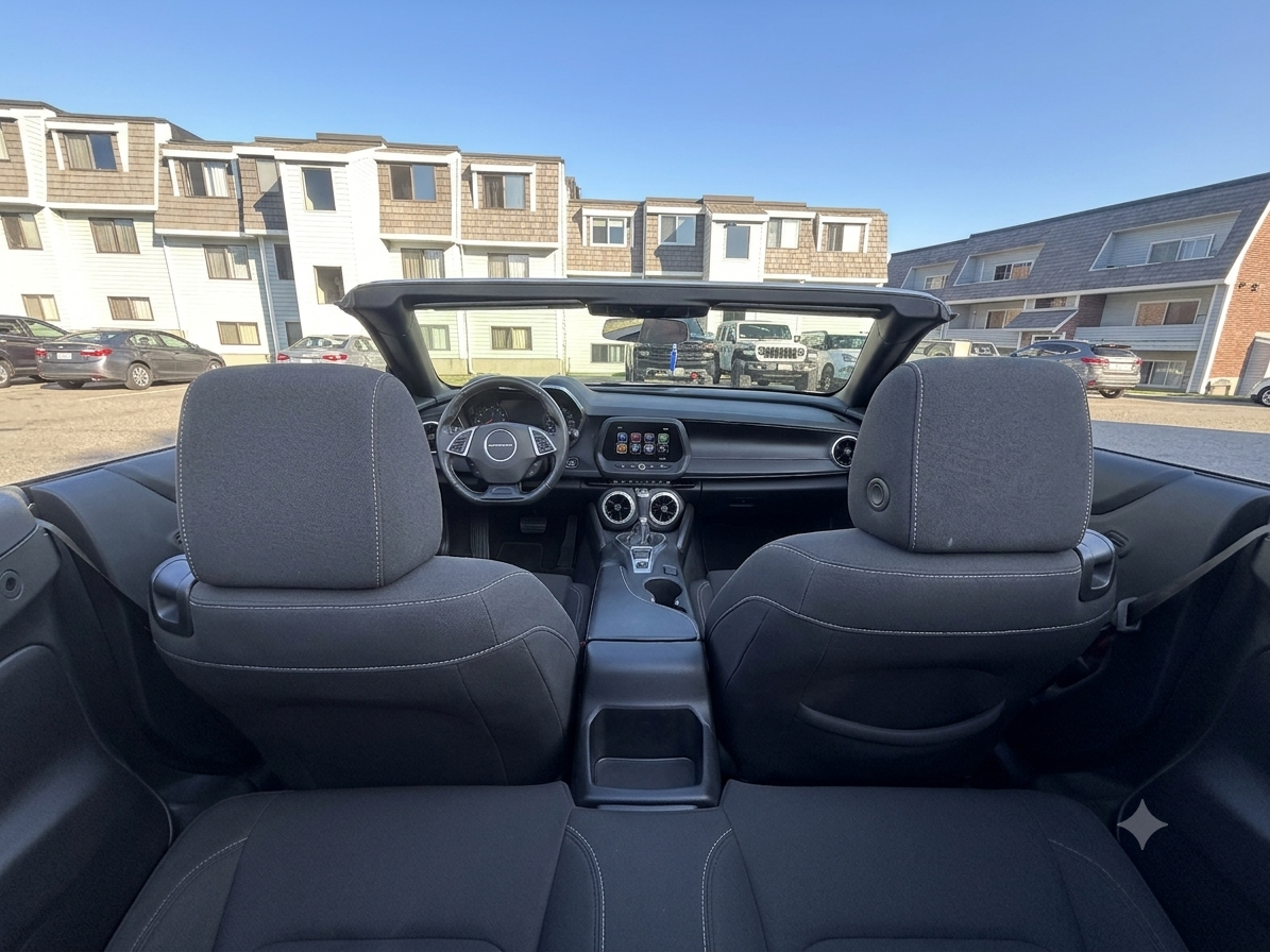 Used 2017 Chevrolet Camaro SS RWD image 7