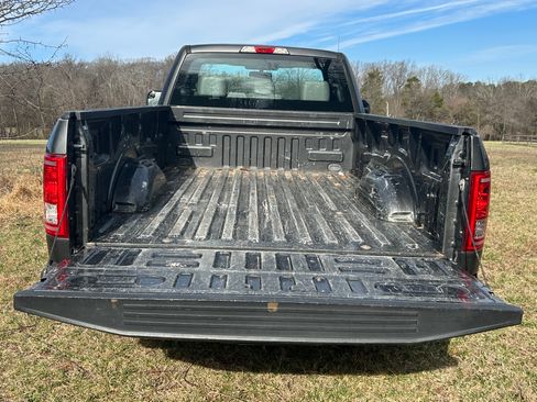Used 2017 Ford F150 XL image 5