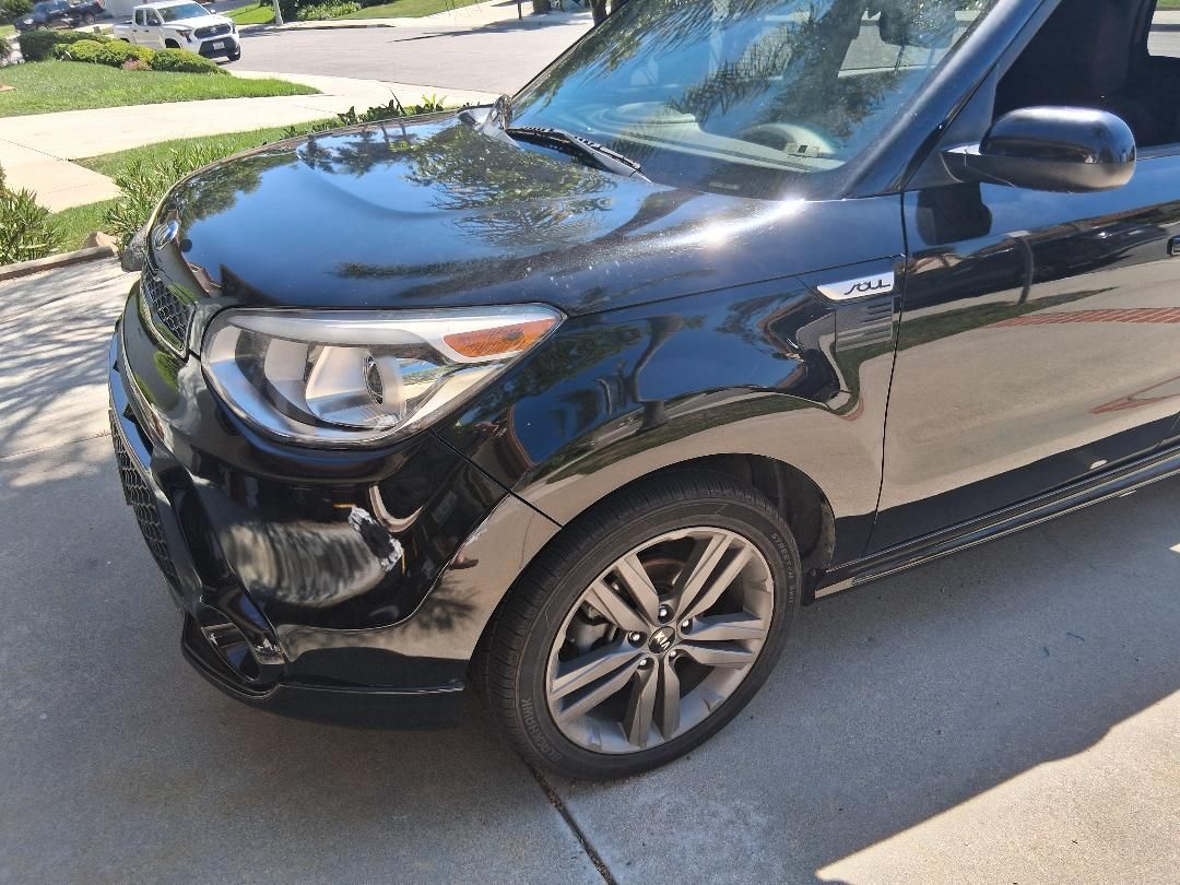 Used 2016 Kia Soul + w/ Tarmac Special Edition FWD image 2