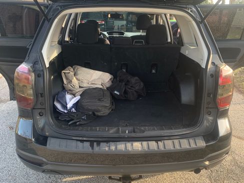 Used 2015 Subaru Forester 2.5i Premium image 11