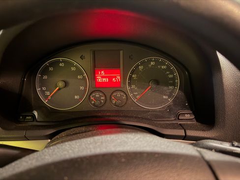 Used 2009 Volkswagen Jetta S image 14