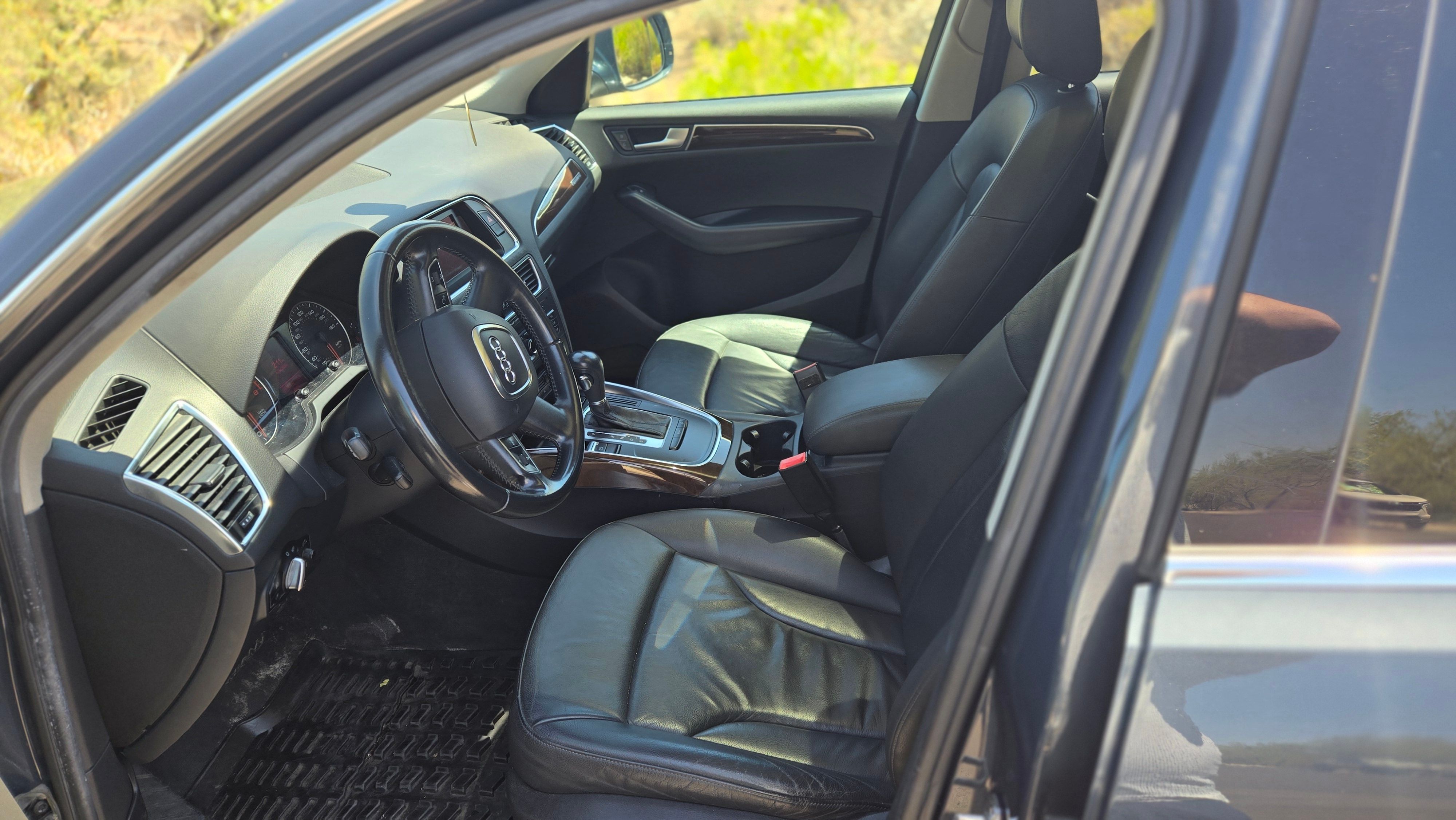 Used 2011 Audi Q5 2.0T Premium AWD/4WD image 6