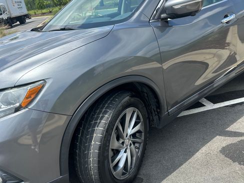 Used 2015 Nissan Rogue SL w/ SL Premium Package FWD image 14