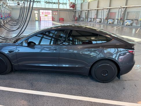 Used 2022 Tesla Model 3 Long Range image 22