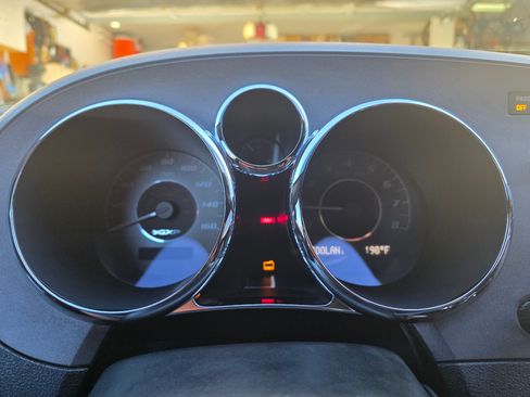 Used 2008 Pontiac Solstice GXP w/ Premium Package image 5