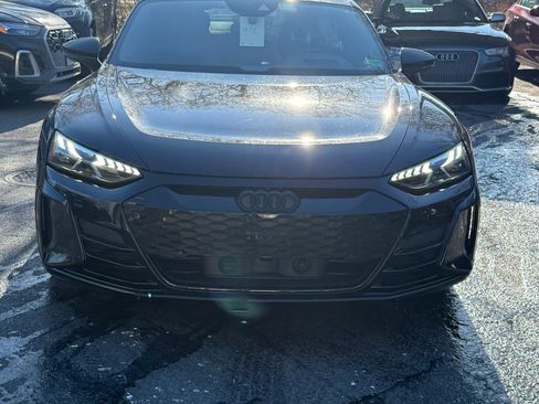 Used 2023 Audi RS e-tron GT w/ Carbon Performance Package image 2