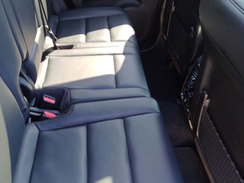 Used 2020 Jeep Grand Cherokee Limited w/ Luxury Group II image 6