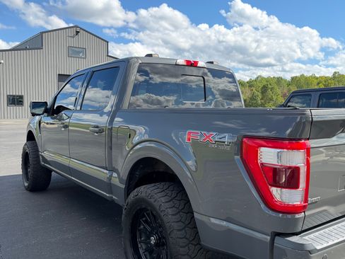 Used 2021 Ford F150 Lariat w/ Equipment Group 502A High image 4