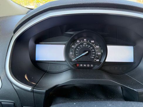 Used 2015 Ford Edge SEL w/ Equipment Group 201A FWD image 6