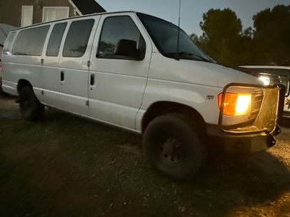Used 2002 Ford E-350 and Econoline 350 Club Wagon
