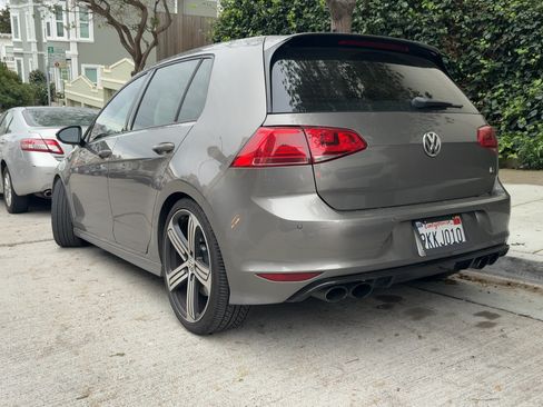 Used 2015 Volkswagen Golf R 4-Door image 4