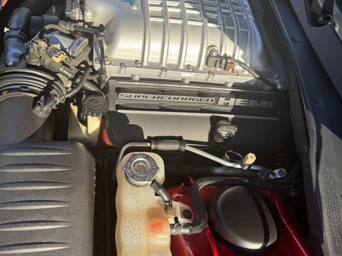 Used 2016 Dodge Charger SRT Hellcat w/ Harman/Kardon Audio Group image 2