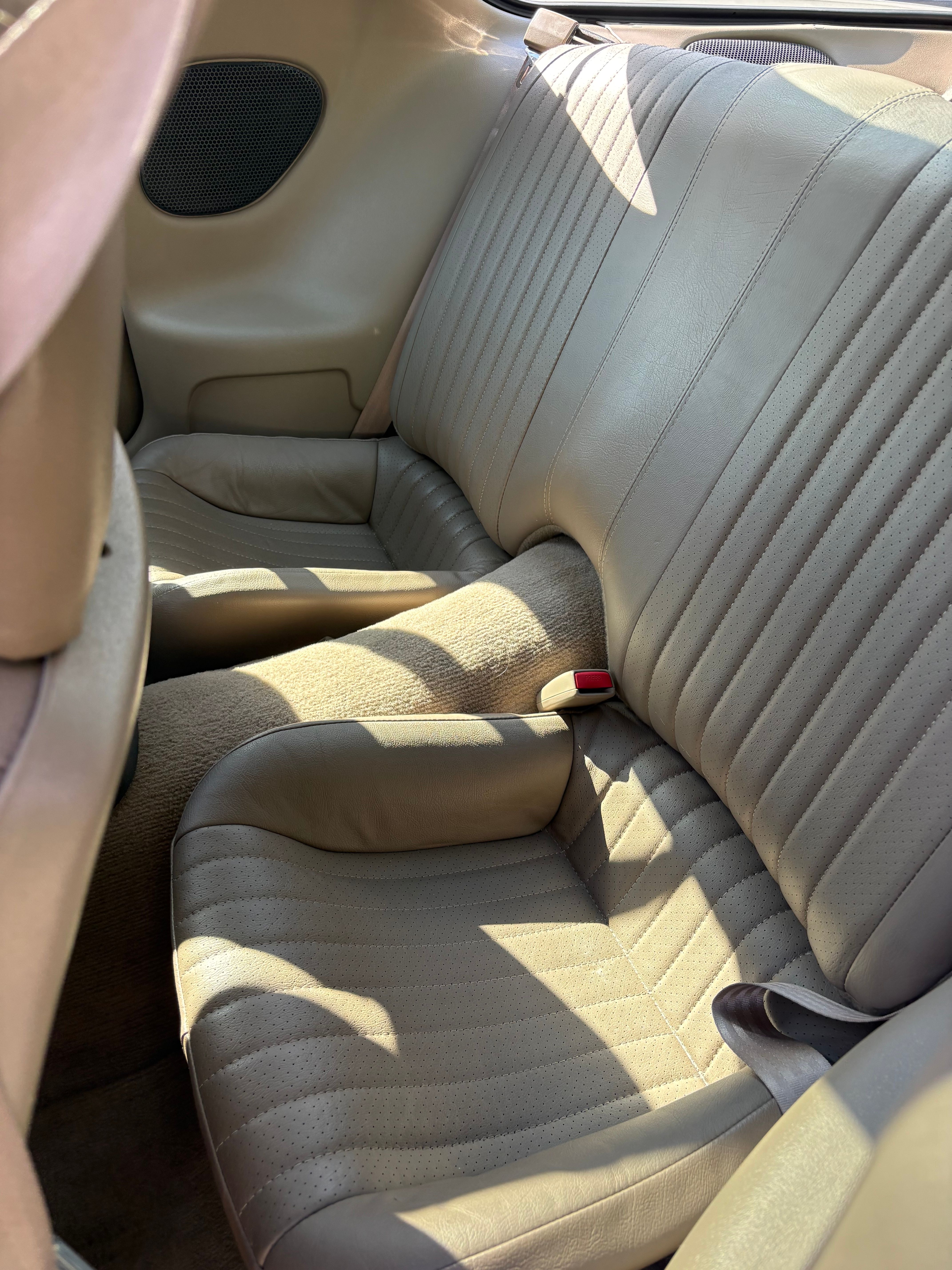 Used 1999 Pontiac Firebird Formula w/ Security Pkg RWD image 9