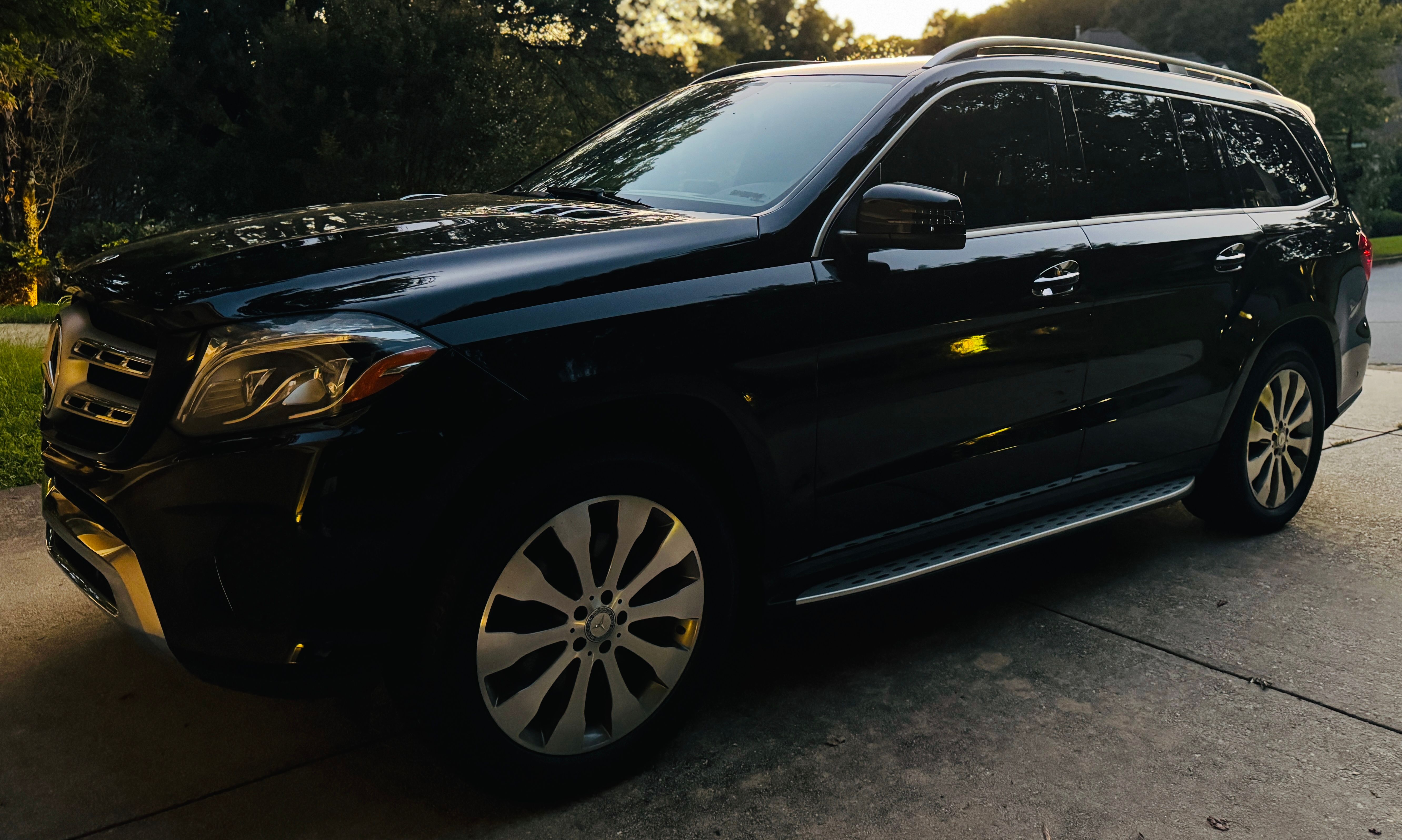 Used 2017 Mercedes-Benz GLS 450 4MATIC image 14