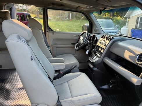 Used 2010 Honda Element EX image 10