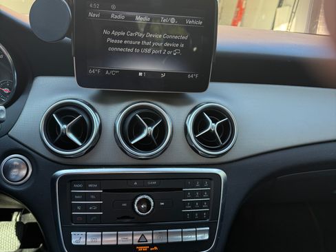 Used 2018 Mercedes-Benz GLA 250 4MATIC image 12