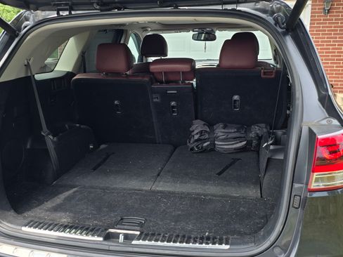 Used 2018 Kia Sorento SX image 25