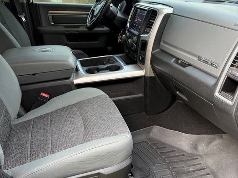 Used 2018 RAM 1500 Big Horn image 10