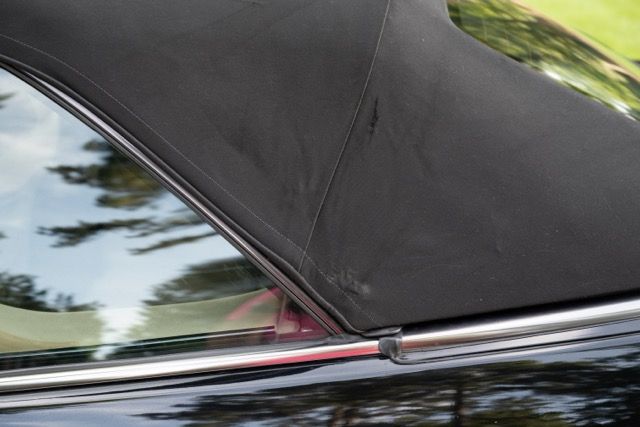 Used 1995 Mercedes-Benz E 320 Convertible image 12