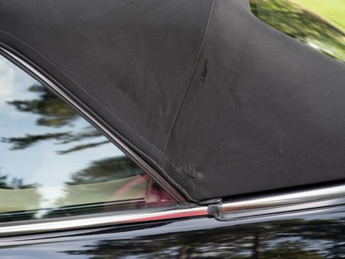 Used 1995 Mercedes-Benz E 320 Convertible image 12