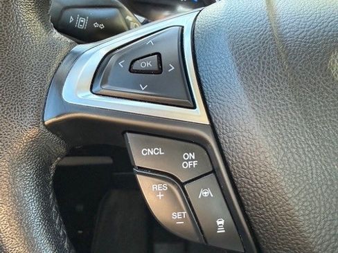 Used 2020 Ford Edge SEL w/ Convenience Package image 19