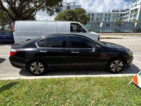 Used 2015 Honda Accord LX image 2
