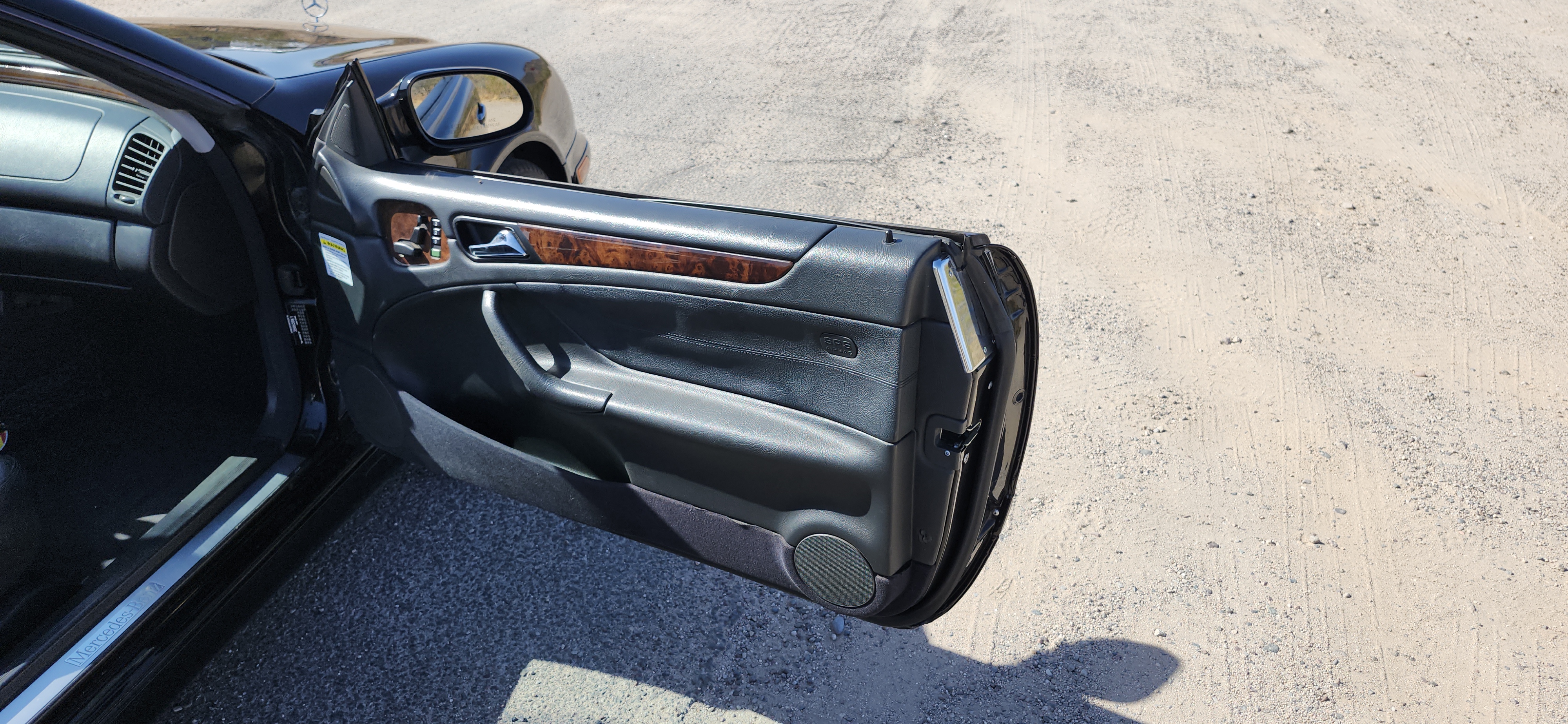 Used 2002 Mercedes-Benz CLK 320 Cabriolet image 5