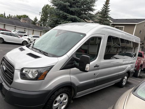 Used 2017 Ford Transit 350 XL RWD image 2